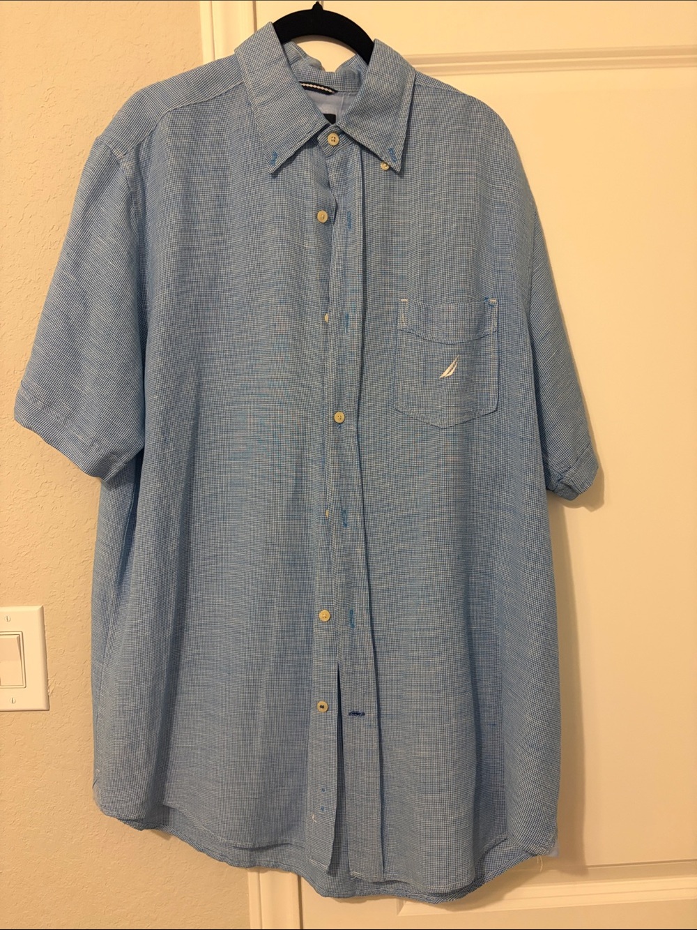 Nautica Men's Sky Blue Short Sleeve Button-Down Shirt